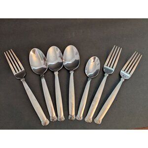 Oneida USA Rattan Stainless Steel Fork & Spoon Set Of 7